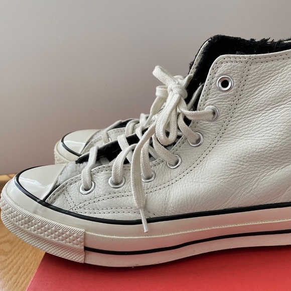 Leather Winter High Tops Converse in Cream - Picture 6 of 6